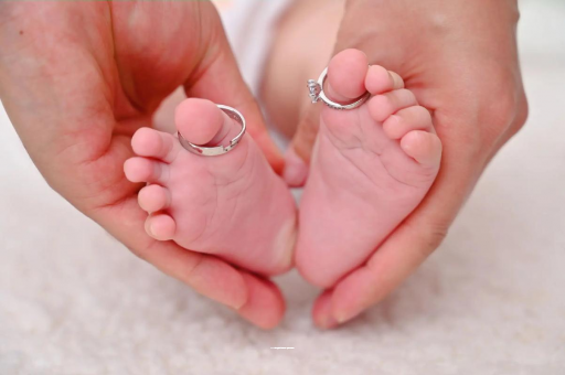 汉中怀孕肚子一边高一边低